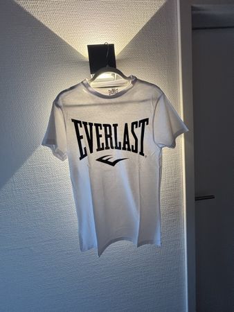 Weisses Everlast T-Shirt
