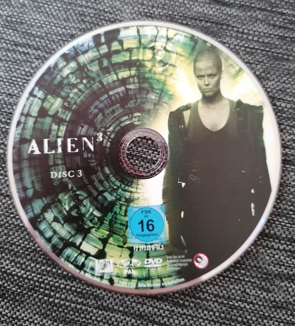 Alle DVDs: ALIEN 4 FILME 1 BONUS DVD – Neu (gemäss Beschreibung) aus Pratteln von ThereseZ