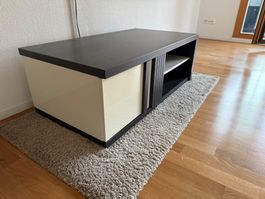 Couchtisch Holz dunkel weiss mit Ablage gebraucht