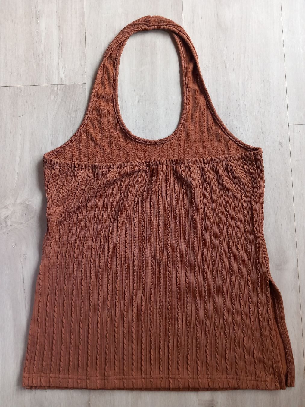 Top: Top côtelé dos nu marron Taille L – Nuovo (secondo la descrizione) da Faoug venduto da per_kp6r 1