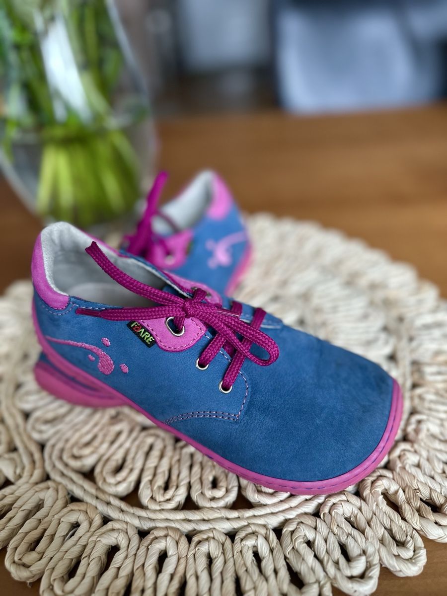 Schuhe für Jungen: FARE Barfussschuhe Gr. 32, blau-pink – Gebraucht aus Obfelden von dafae