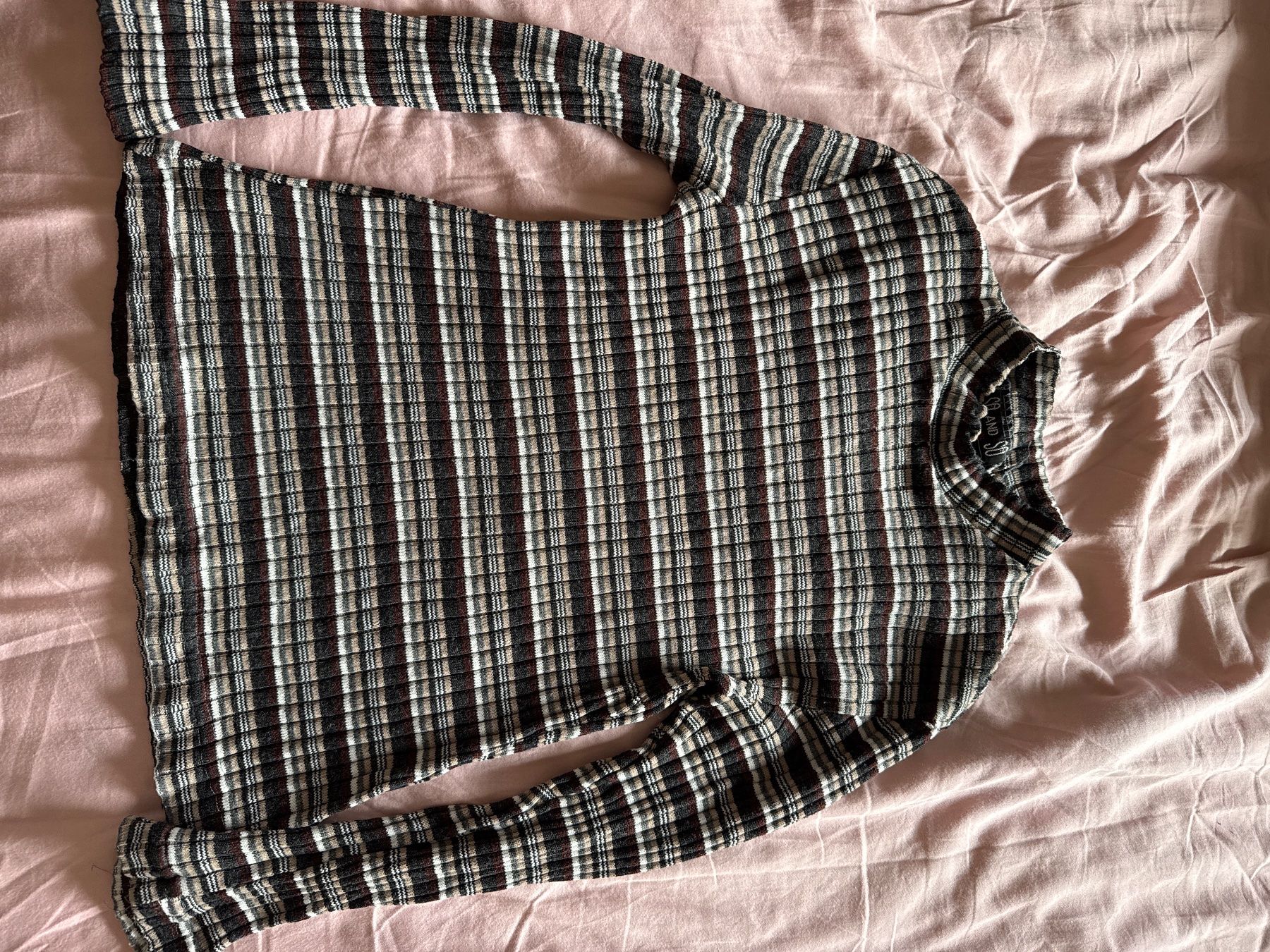 Top: pull à rayures vintage, taille M – Usato da Crissier venduto da cri_cfz7