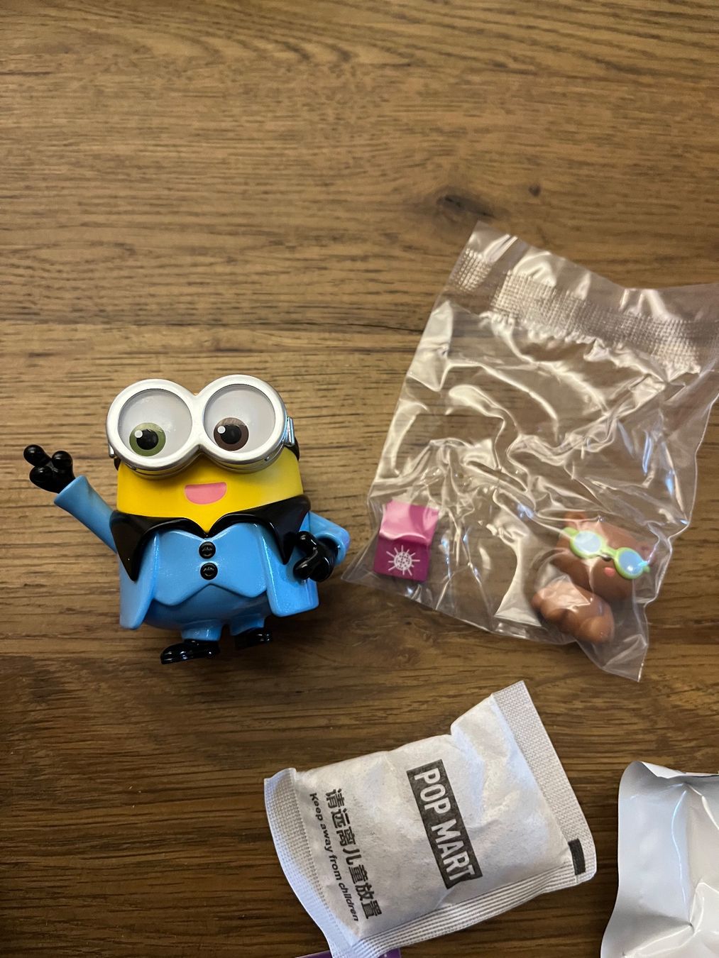 Pop Mart Figuren: Pop Mart Minions Bedtime Stories Figur Disco Dance Steps – Neu (gemäss Beschreibung) aus Basel von elfeli81 1