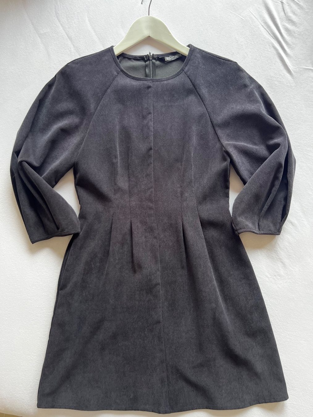 Zara Vestiti: Vestito Zara – Nuovo (secondo la descrizione) da Bellinzona venduto da bul_mvy5