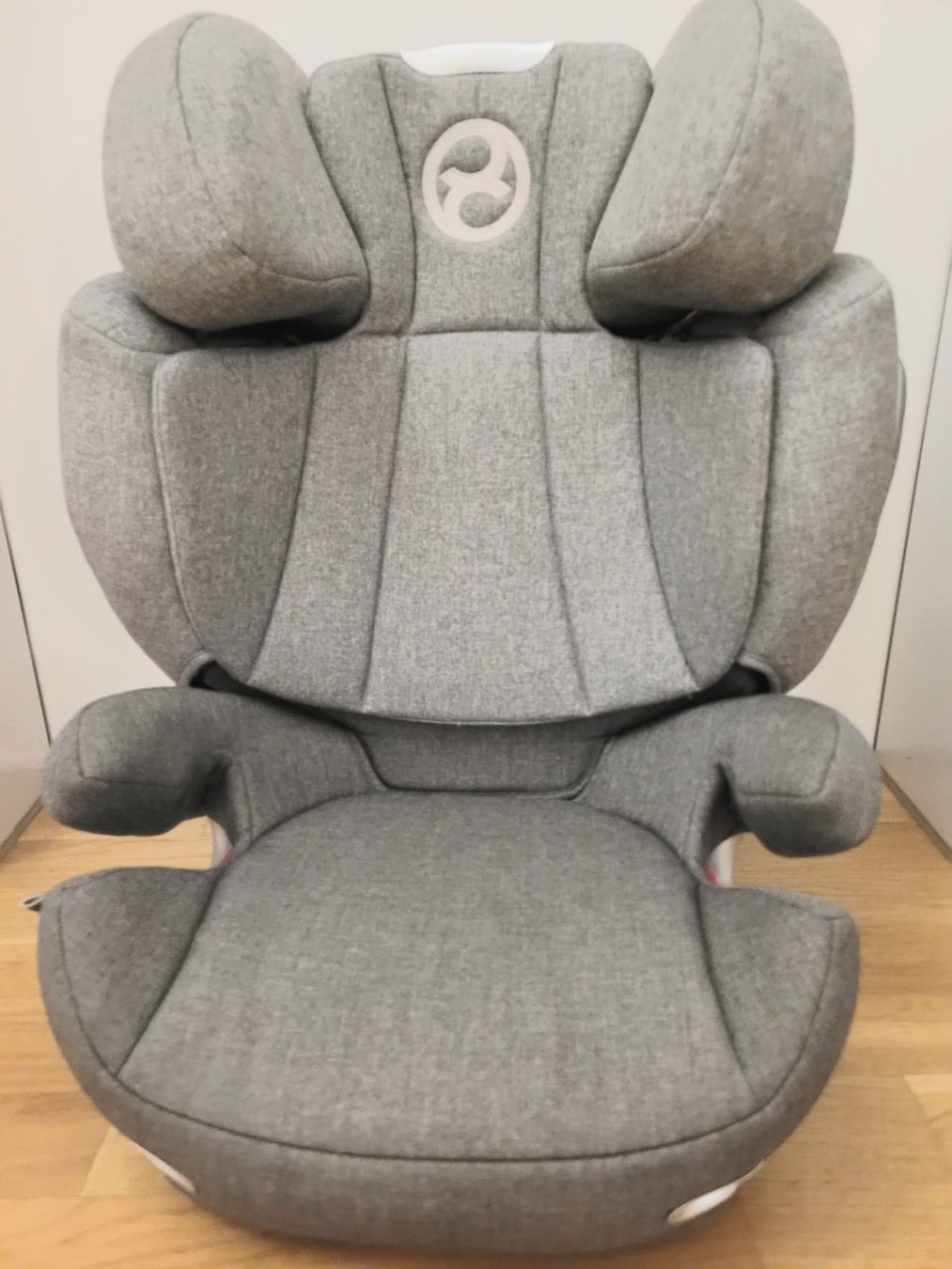 Cybex Seggiolini per auto: CYBEX Platinum Solution Q3-Fix Kindersitz - Deluxe Sitz! – Usato da Neuenegg venduto da transformer02
