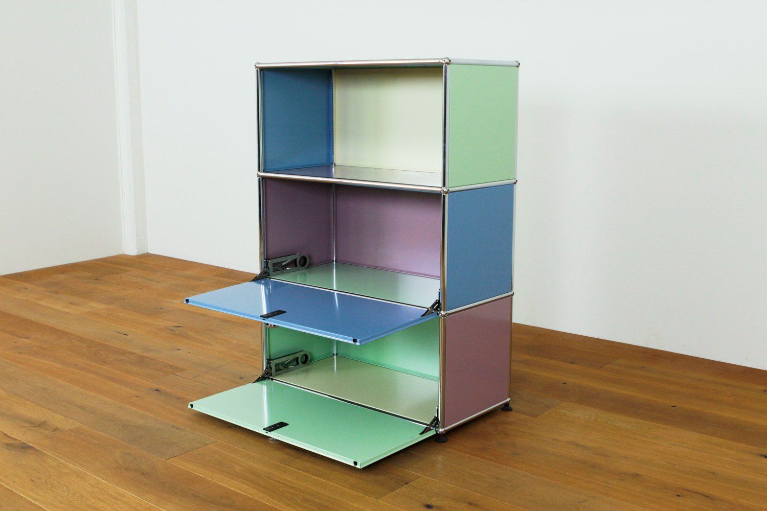 USM Regale: USM Haller Regal // UPCYCLED // NEUE FARBEN – Neu (gemäss Beschreibung) aus Affoltern am Albis von StudioStandard 2