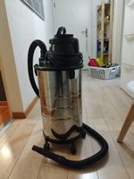 Aspirateur eau & poussière