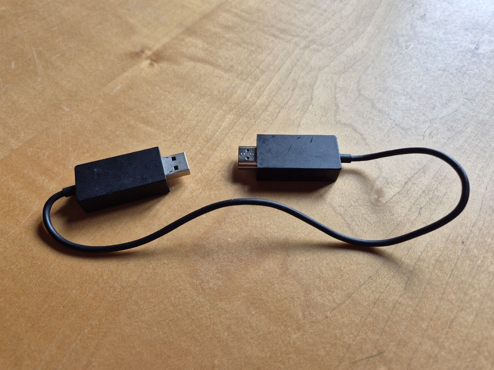 Microsoft Unità & Adattatore: Microsoft Wireless Display Adapter – Usato da Brienzwiler venduto da Outgo