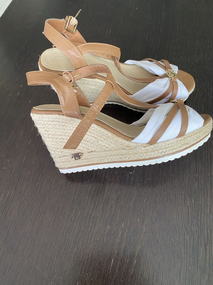 Tom Tailor Scarpe da donna: Neue Tom Tailor Keil Sandalen, Gr. 41, – Nuovo e nell'imballaggio originale da Kreuzlingen venduto da Lukma64 3