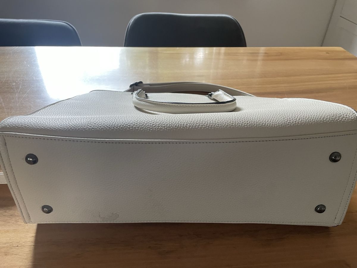 Borse da donna: Handtasche  – Usato da Altstätten SG venduto da Nik2009 2