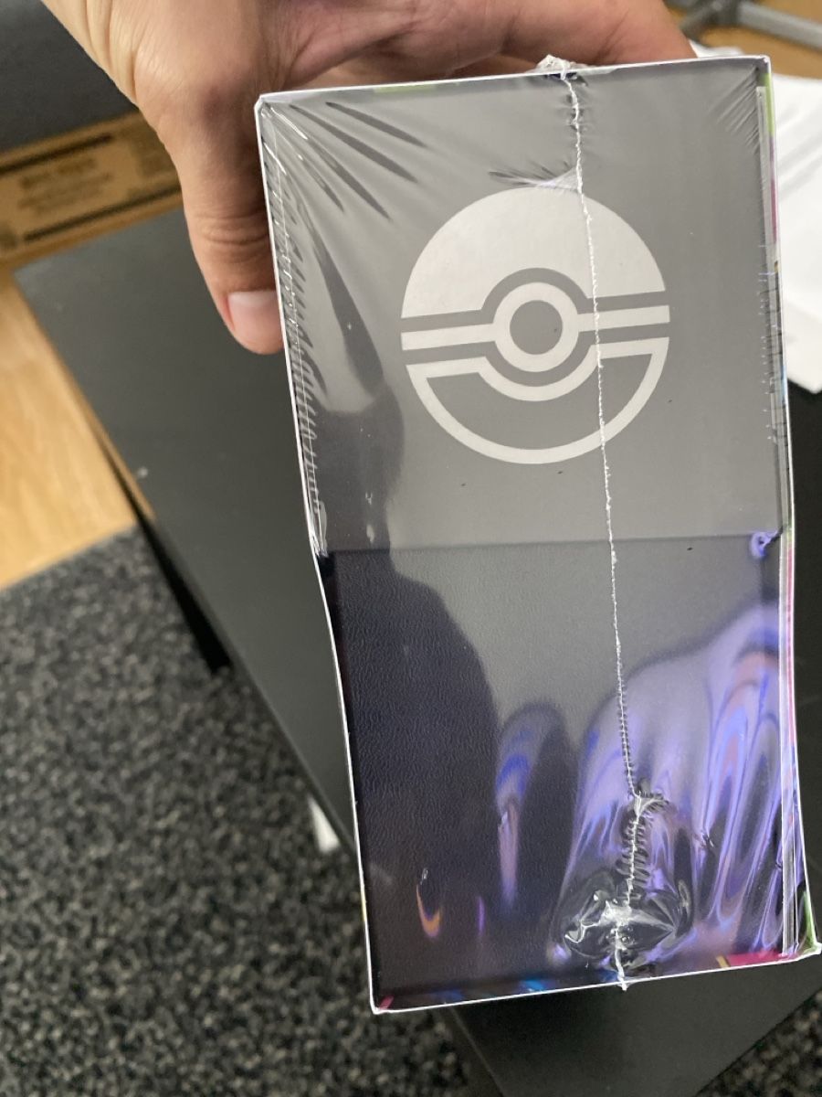 Pokémon Sammelbilder & Trading cards: Pokémon Mega Evolution Pitch Black Elite Trainer Box ENGLISH – Neu und originalverpackt aus Ettingen von RobiMM 2