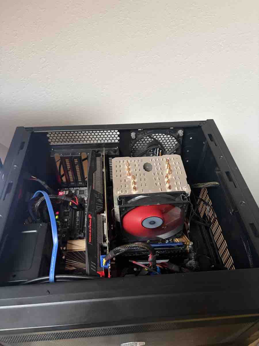 Intel PCs: PC Gehäuse Cooler Master mit Hardware Komponenten – Gebraucht aus Gränichen von jon_9lwn 1