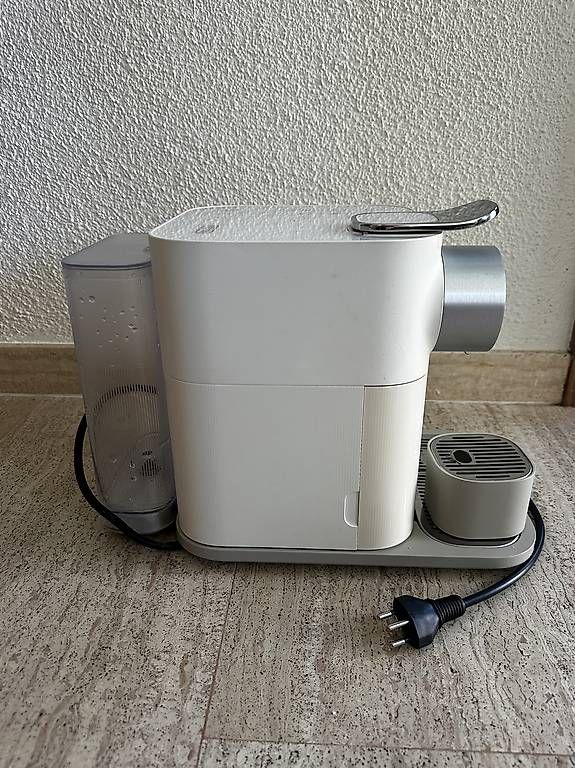 Macchine per caffè & Macchine per espresso: DeLonghi Nespresso – Usato da Küssnacht am Rigi venduto da mis_skz5 2