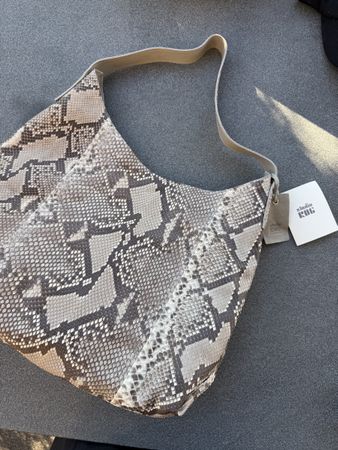 Studio Rog Leder Schlangenoptik beige grau