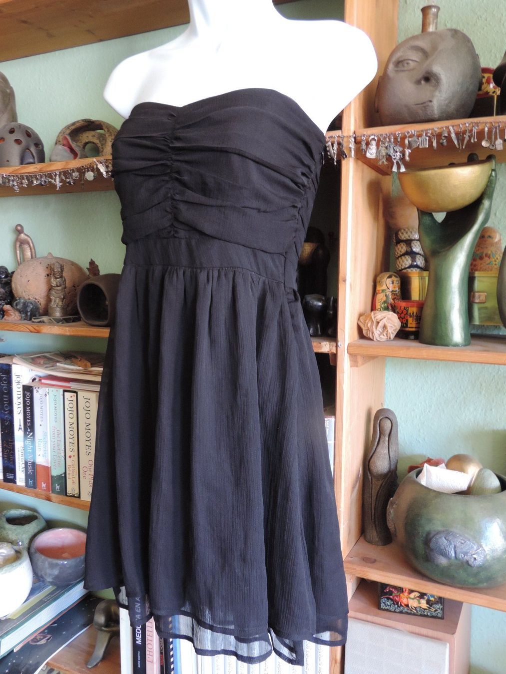 Kleider: jolie robe noire bustier – Gebraucht aus Genève von Axelle333 5