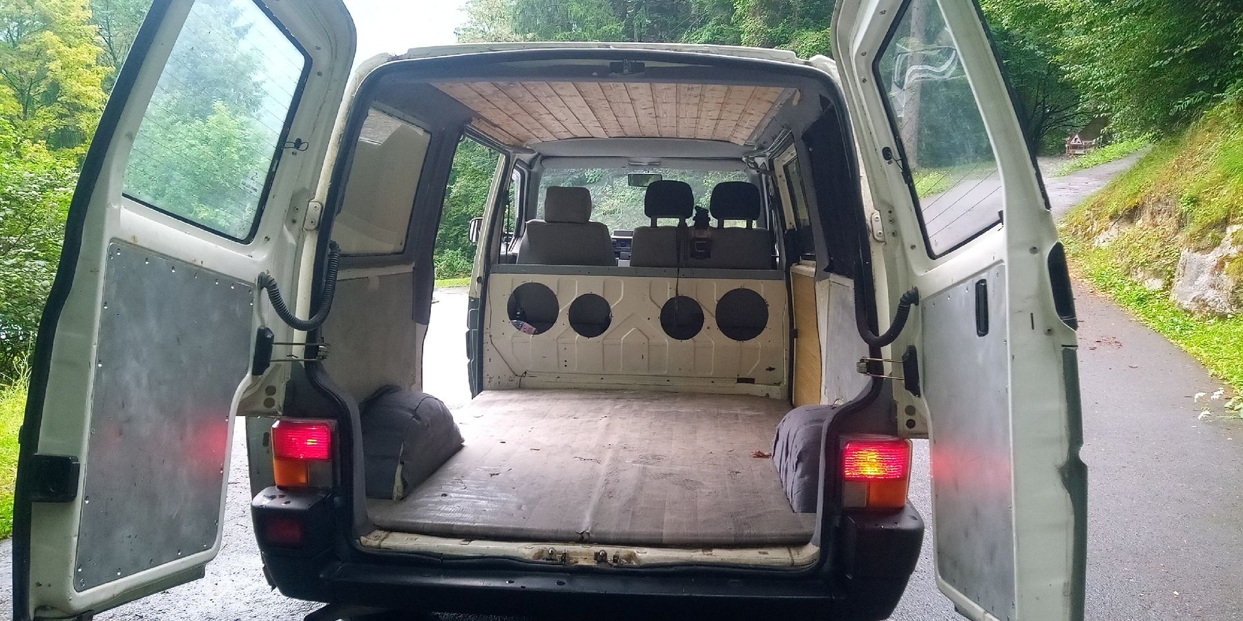 Automobili: VW t4 2.5l essence – Usato da St-Maurice venduto da julien1890 2