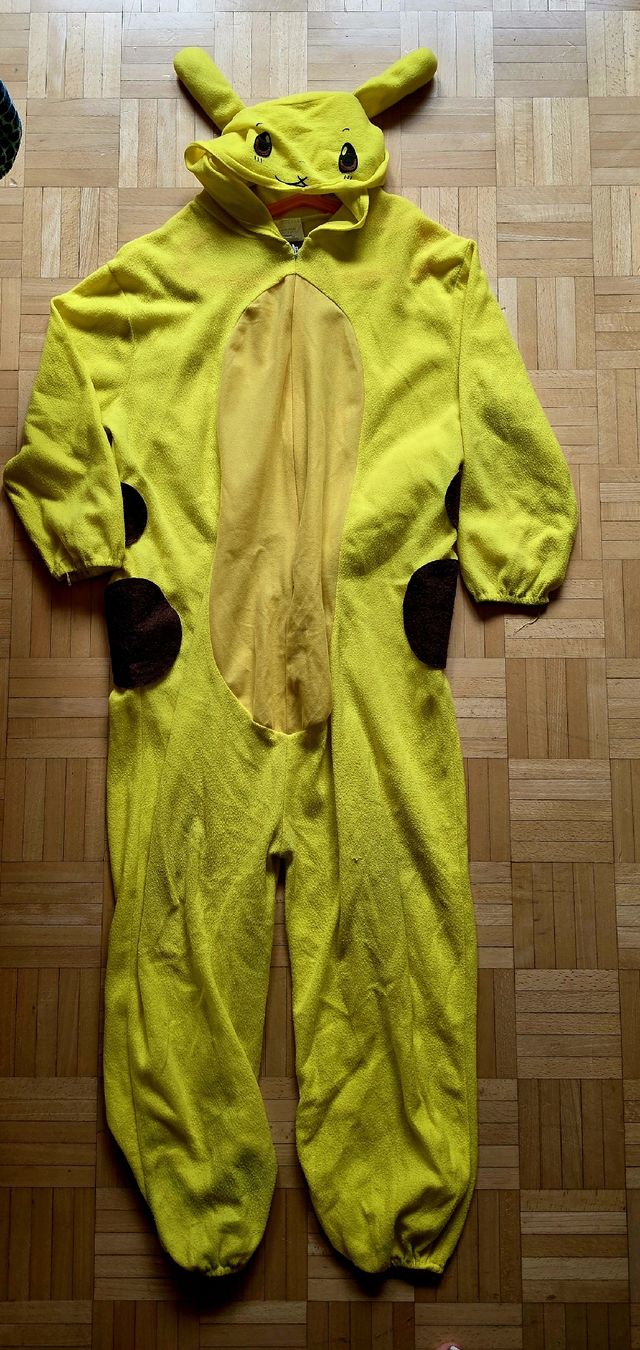 Costumi: Fasnachtskostüm Pokemon Pikachu 152 – Usato da Ruggell venduto da liverzano1