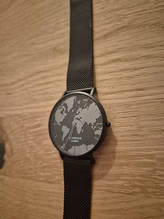 Uhren: Elegante Uhr – Neu und originalverpackt aus Buochs von DarioTr 1