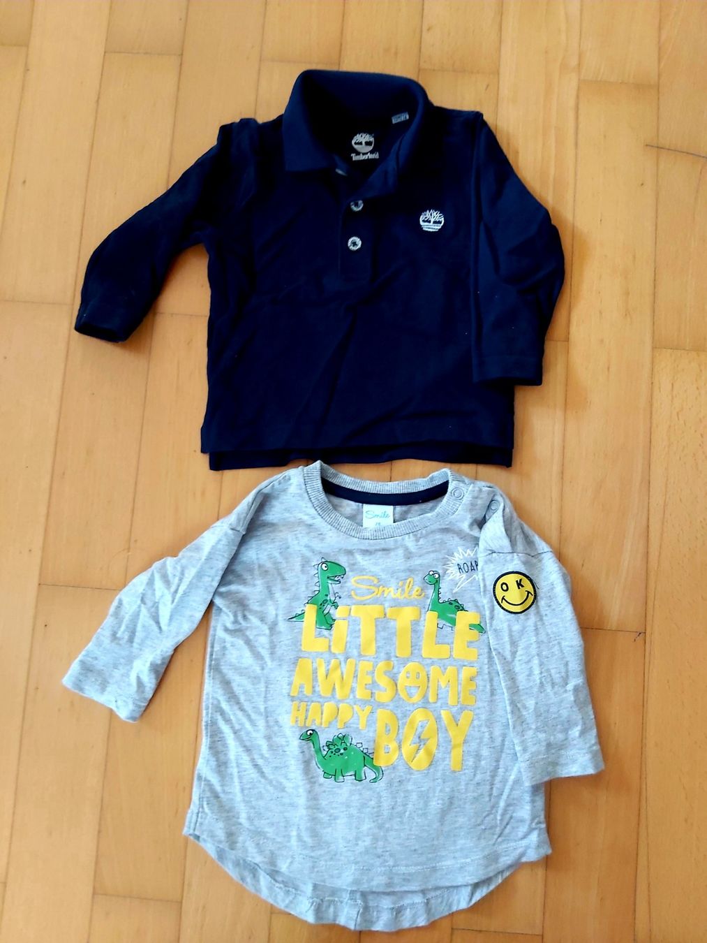 Lotti & Set di vestiti: 2×pulli 1×Hosen Gr.74 – Usato da Disentis/Mustér venduto da epa_862v