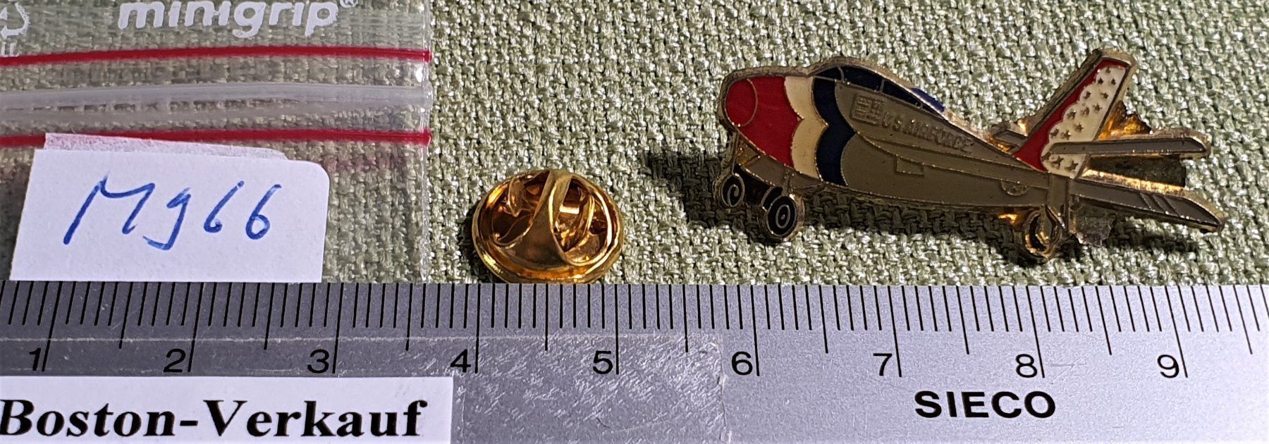 Plaketten & Abzeichen: M966 - Pin US Air Force Flugzeug Jet – Gebraucht aus Reinach BL von Boston-Verkauf 1