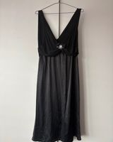 Robe noire Maje - Élégance pour les fêtes, Taille 3!