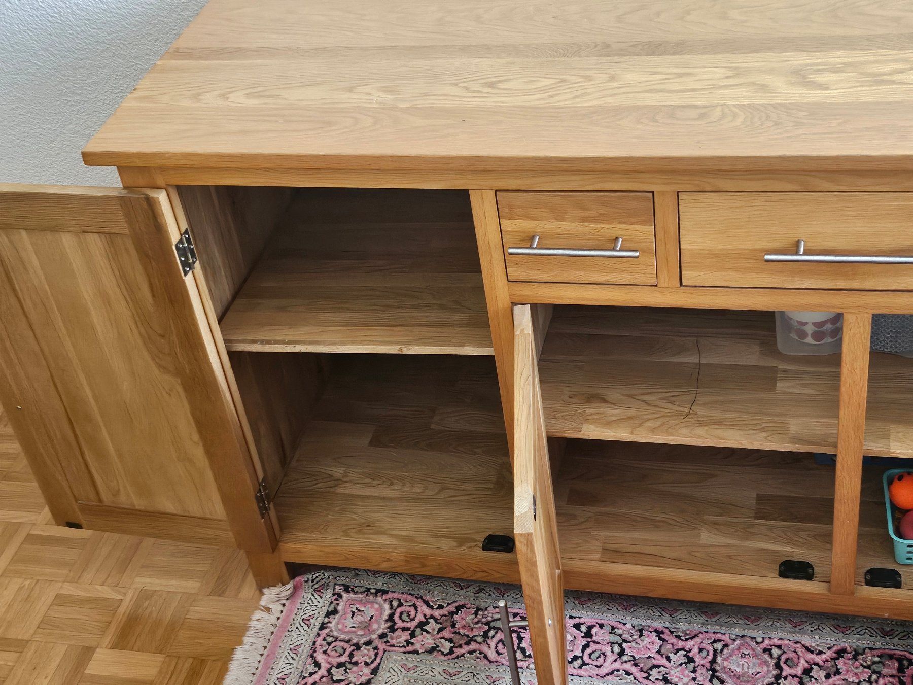 Cassettiere: Massives Eichenholz Sideboard Kommode Anrichte natur geölt – Usato da Dietikon venduto da erdbeeren 7