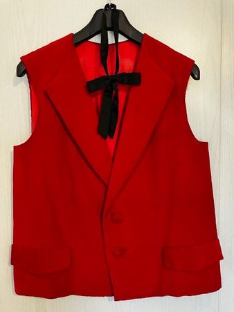 Gilet et chapeau d'apparat traditionnel - vigneron vaudois