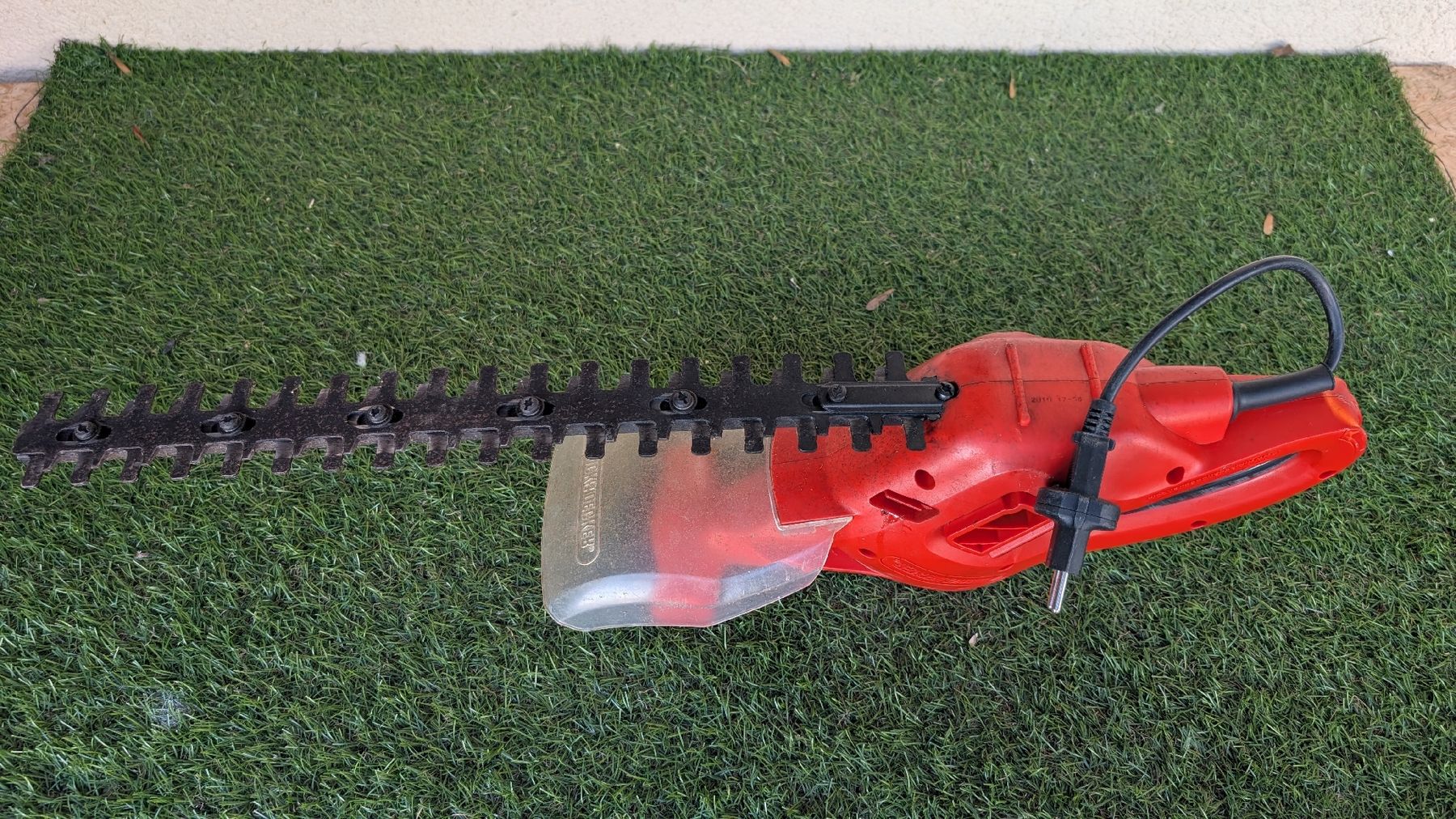 Alle Werkzeuge: taille-haie Black & Decker GT 90 – Gebraucht aus Crans-Montana von Mlrst 1