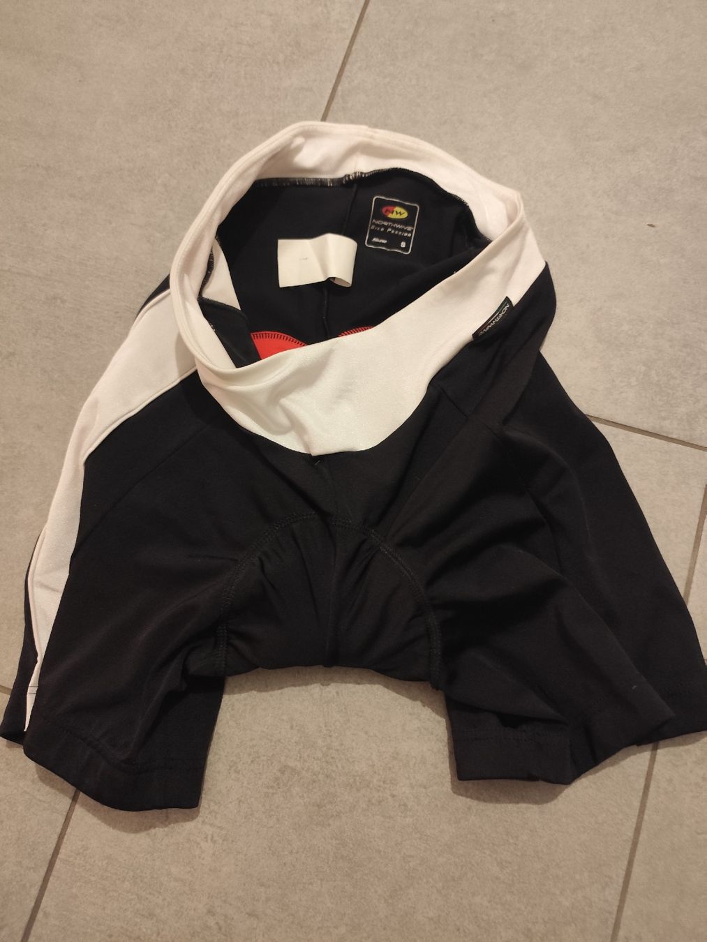 Lotti di vestiti: Biker Shirt und Hosen – Usato da Kerzers venduto da sb_12 2