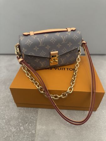 FULL SET ! Louis Vuitton Pochette Métis East West