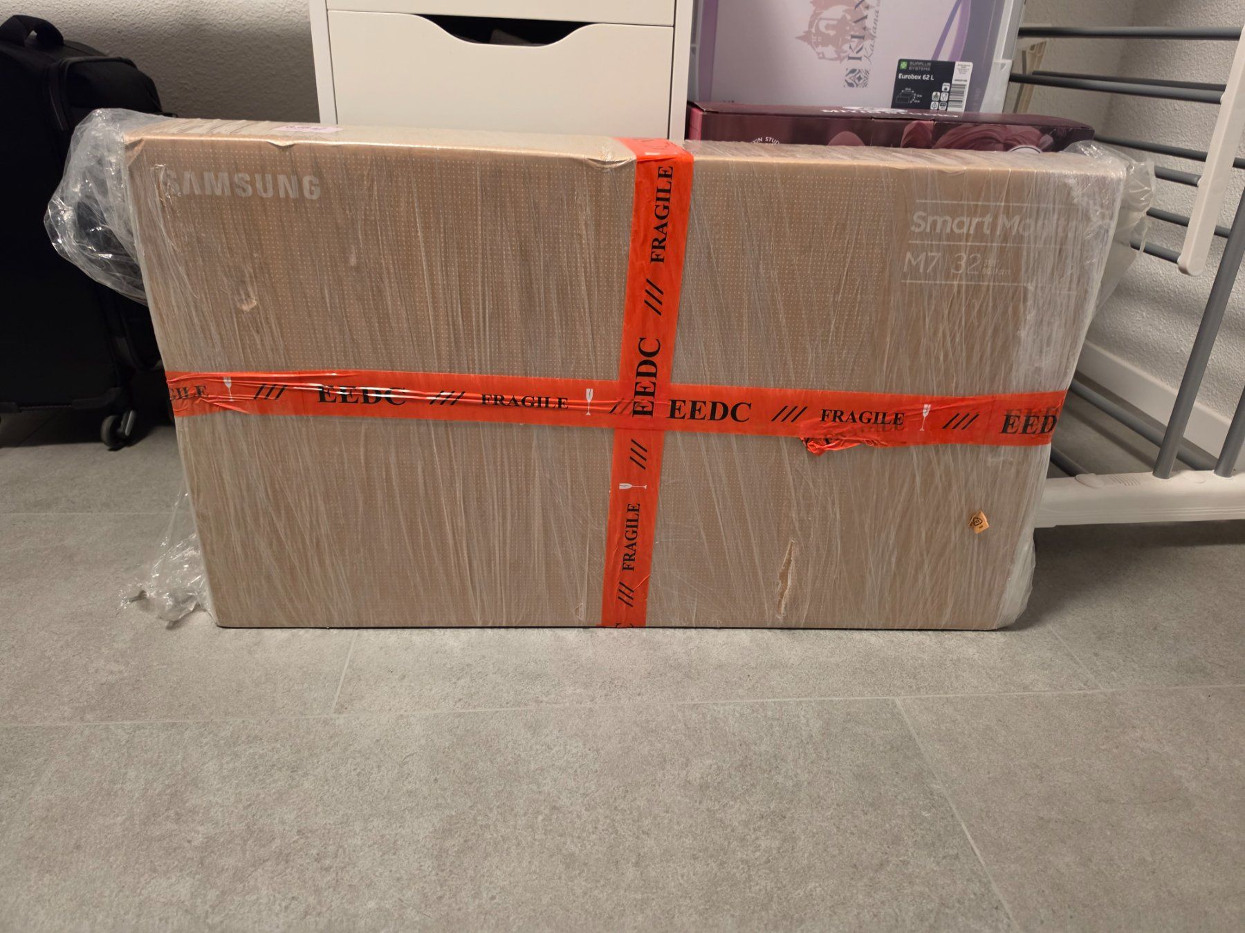 Samsung Televisori: Samsung Smart 32" OVP White M7 - M70F – Nuovo e nell'imballaggio originale da Brütten venduto da rob_k2rn 5
