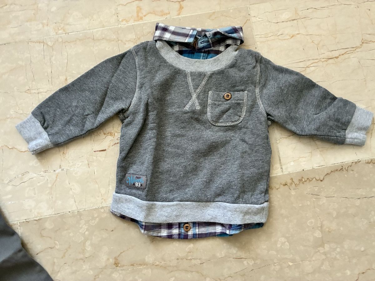 Pantaloni: Hose und Pulli, Jungs, Grösse 80, gebraucht – Usato da Münchenstein venduto da Pricemaker100 4