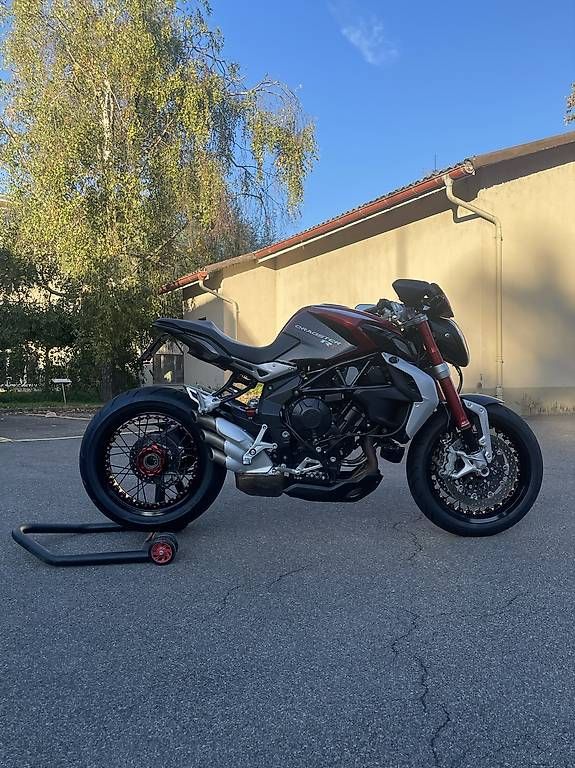 Strasse: MV Agusta Dragster 800rr  – Gebraucht aus Bürglen TG von mat_8tyc