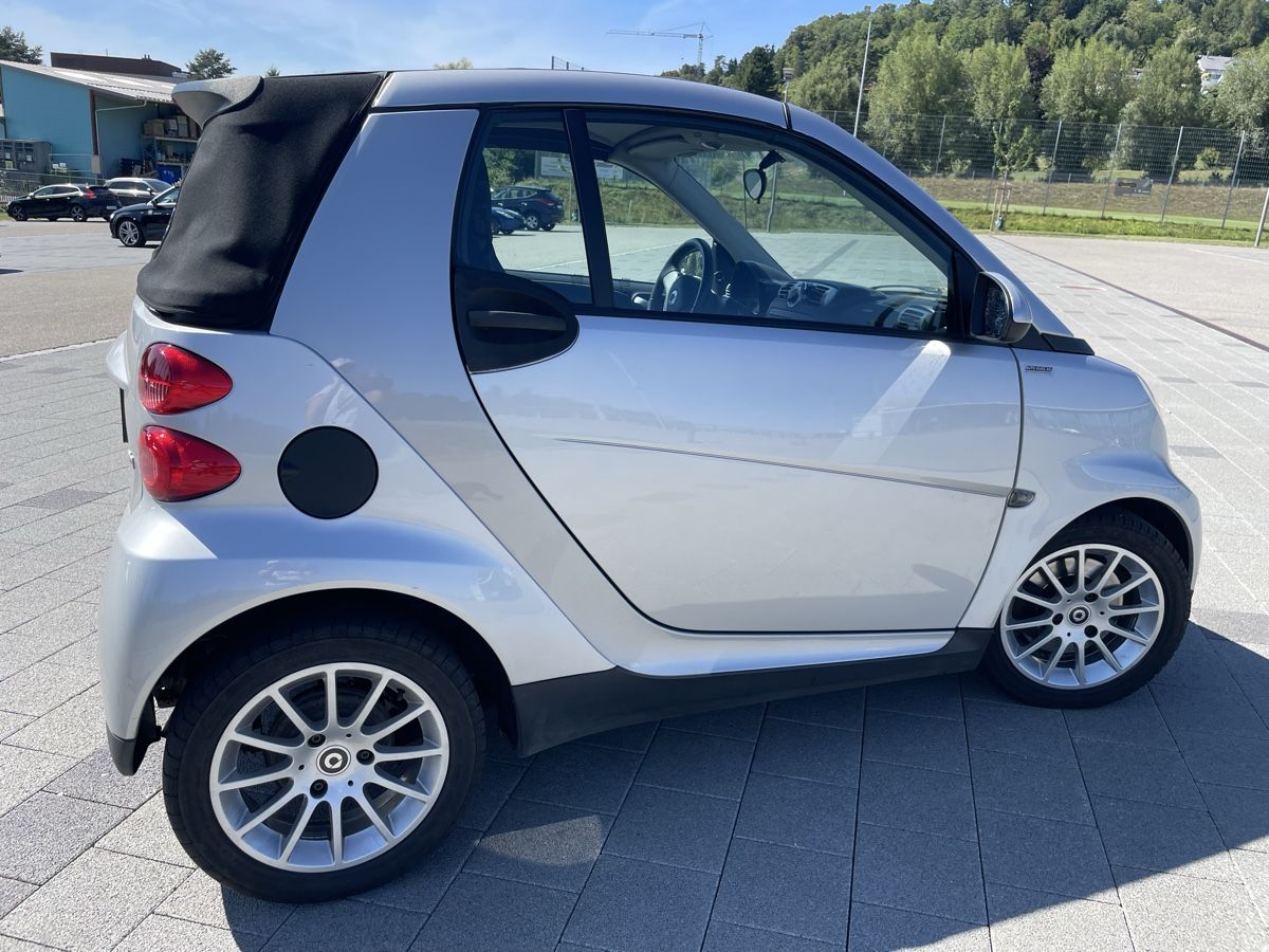 Smart Automobili: Smart fortwo cabrio mhd  – Usato da Rudolfstetten venduto da Nandy07 1