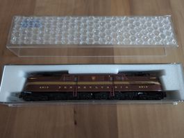 Kato Elektrolokomotive GG1 der PRR