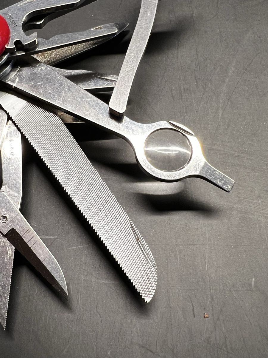 Victorinox Taschenmesser: Victorinox Motorist Schweizer Taschenmesser – Gebraucht aus Niederwangen BE von KFI 6