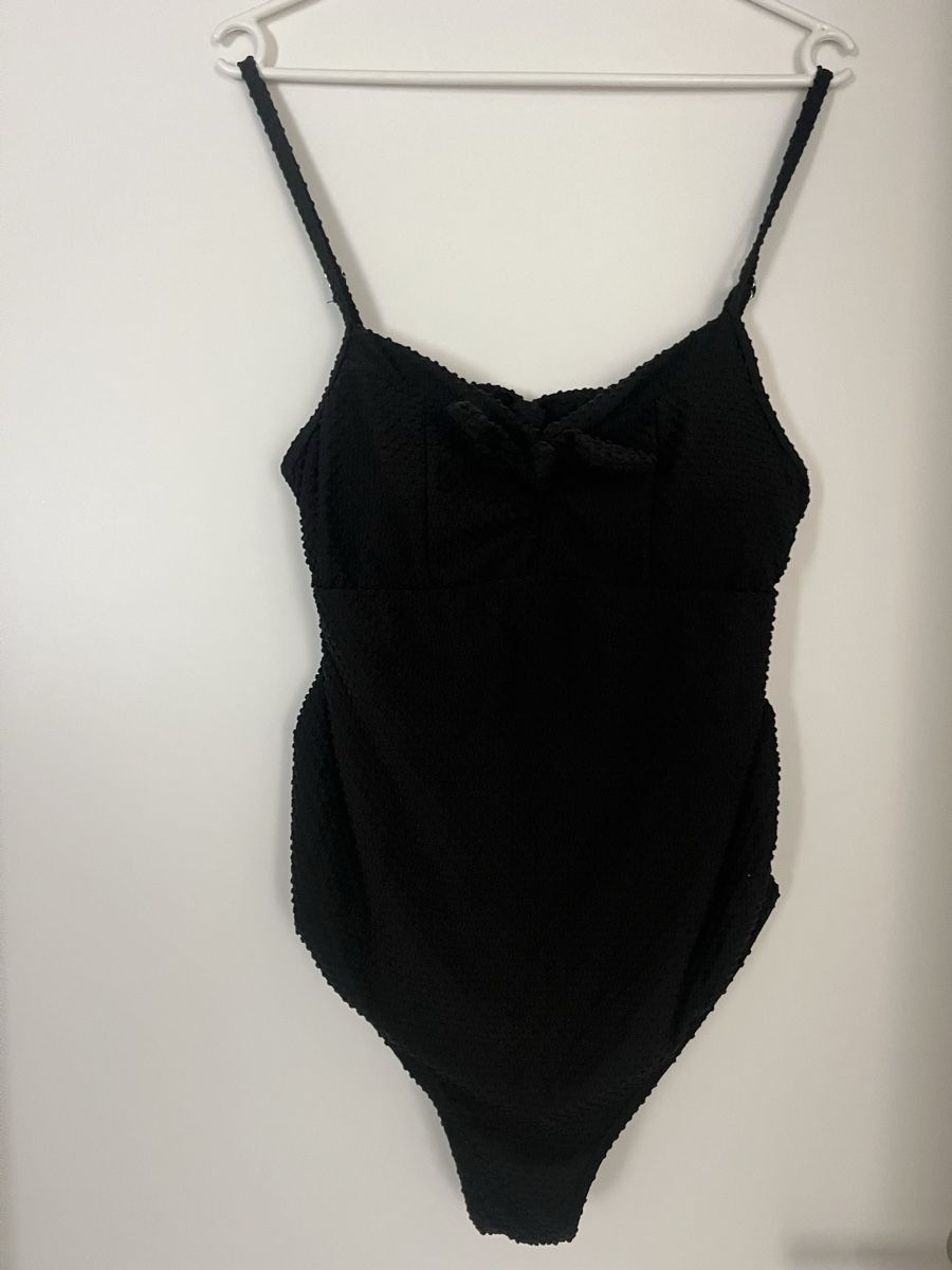 Badekleider & Bikinis: Badeanzug Gr. M  – Neu (gemäss Beschreibung) aus Kaltbrunn von Minchen123