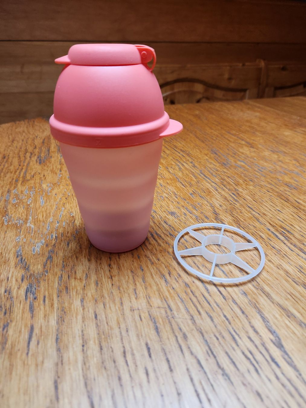 Tupperware Recipients et similaires: Tupperware Shaker 500ml  oder 330ml – D'occasion à Gstaad par Meiel2020 5