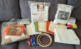 Div. Stick- und Stricksets, div. Handtücher zum Besticken