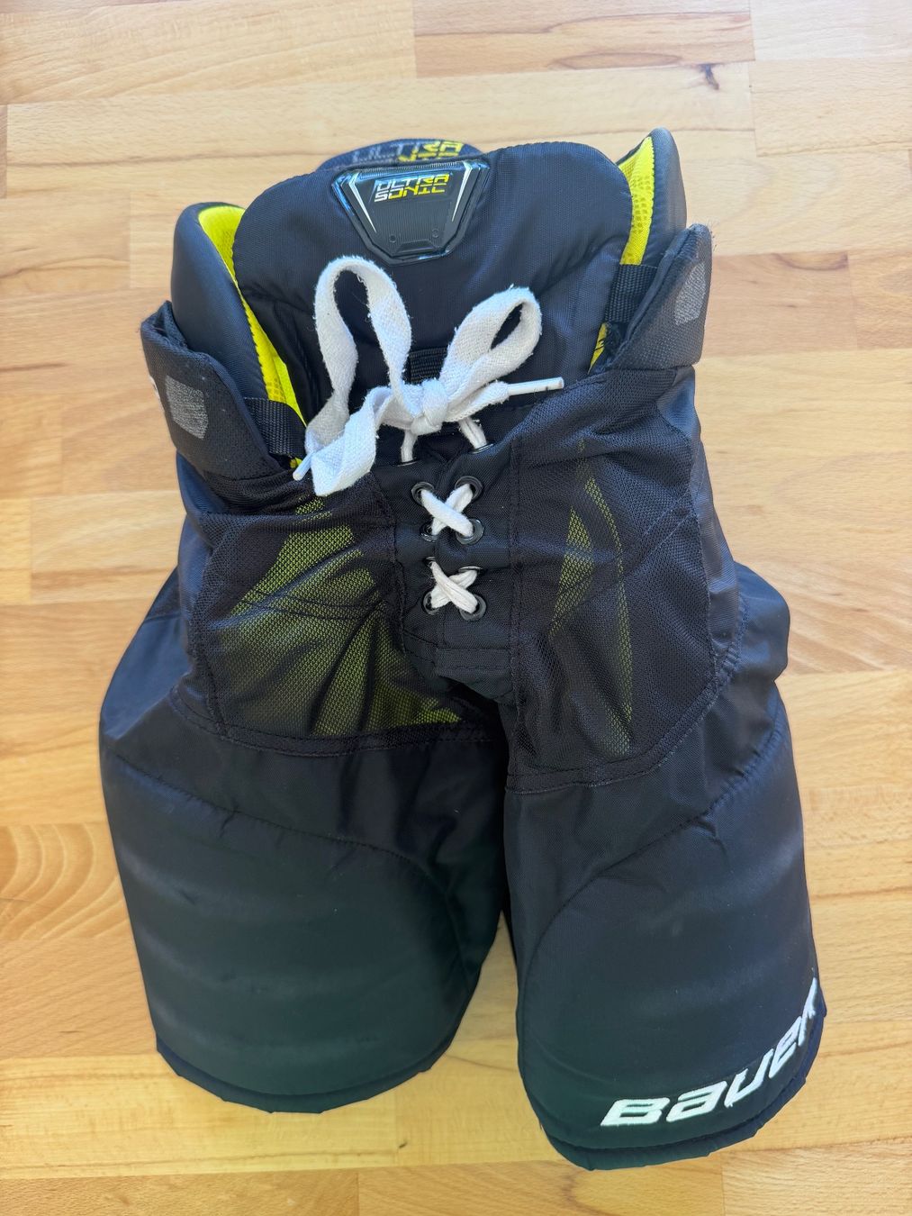 Bauer Pantaloni: Bauer Eishockey Hose – Usato da Lachen SZ venduto da Mavi8808
