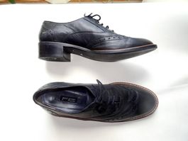 PG Budapester Schnürer schwarz Gr. 6.5 / 40 neu