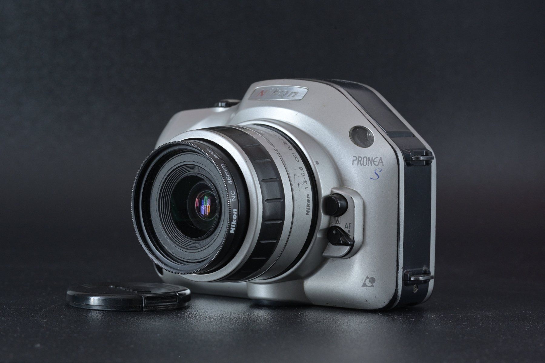 Nikon Appareil photo: Nikon pronea mit Objektiv – D'occasion à Fleurier par im_ghl