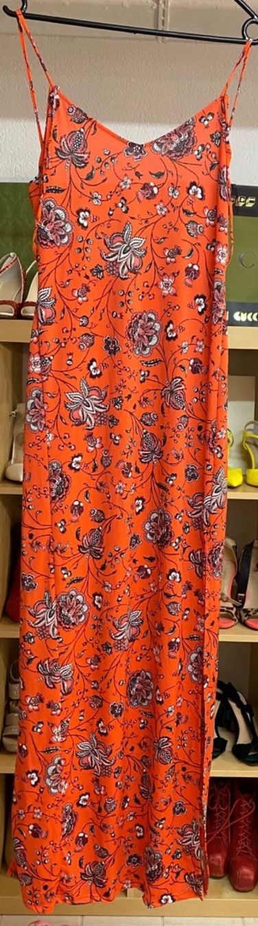 Zara Vestiti: Sommer! 🌞Wunderschönes Kleid mit Split – Usato da Oberwil BL venduto da Stellochkas