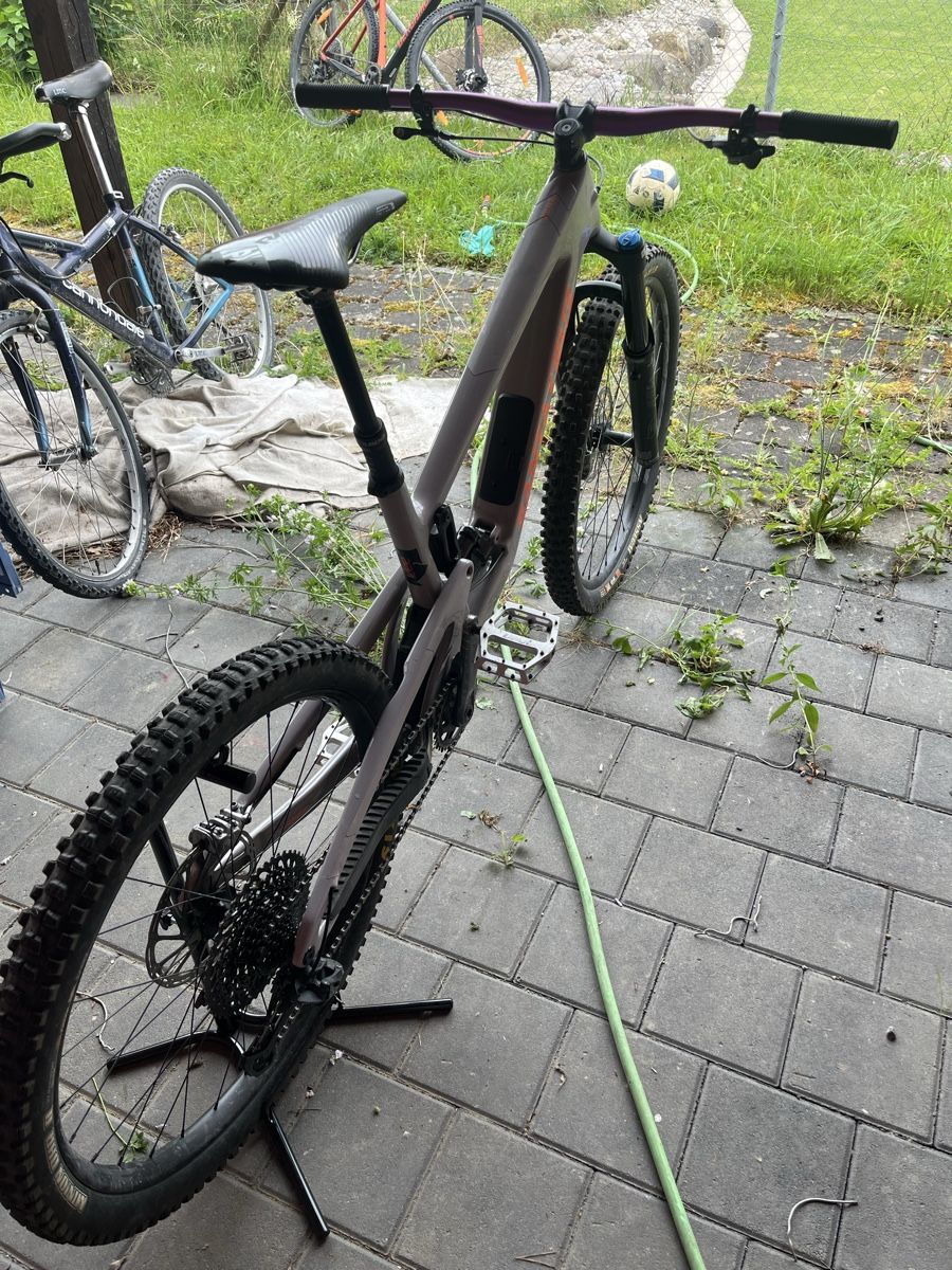 Santa Cruz Biciclette: Santa Cruz Nomad C 6.0 - Large - 2023 – Usato da Eichberg venduto da -mika- 1