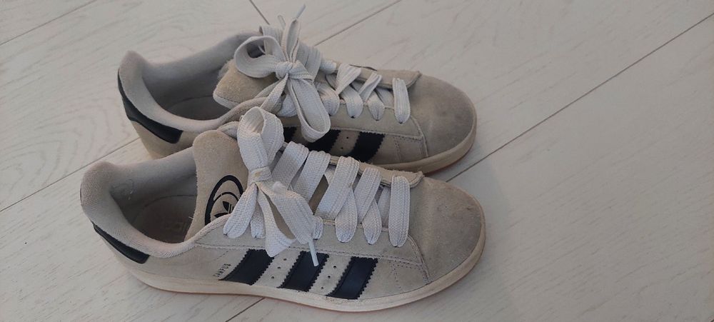 Scarpe da uomo: Adidas Campus Sneaker, Grösse 40 2/3, Top Zustand – Usato da Pfäffikon ZH venduto da Grace2717