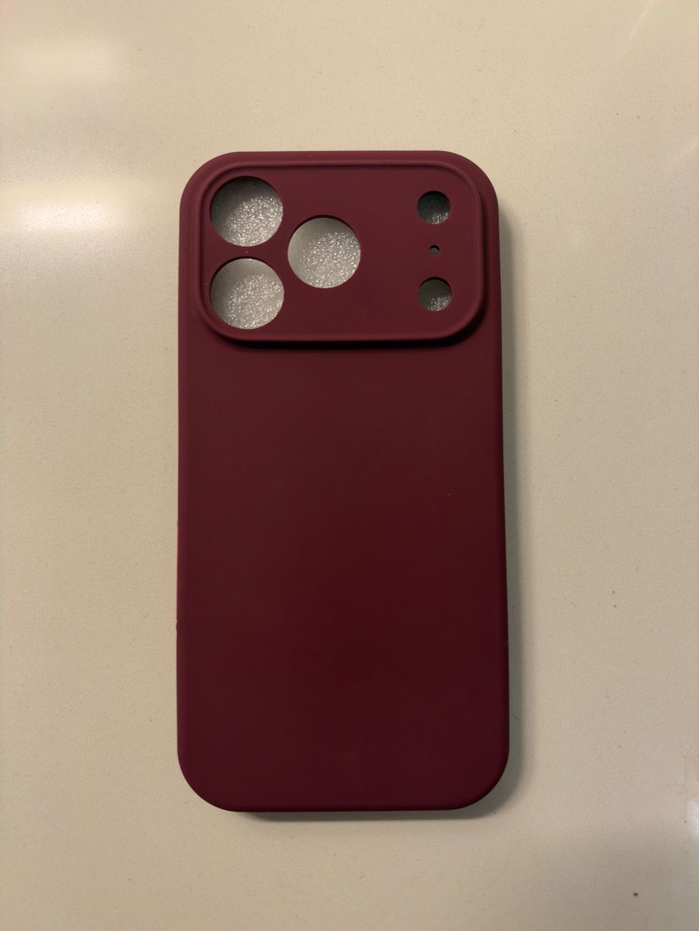 Covers & Schutzfolien: IPhone 18 Pro Hülle – Gebraucht aus Zürich von and_9bmb 1