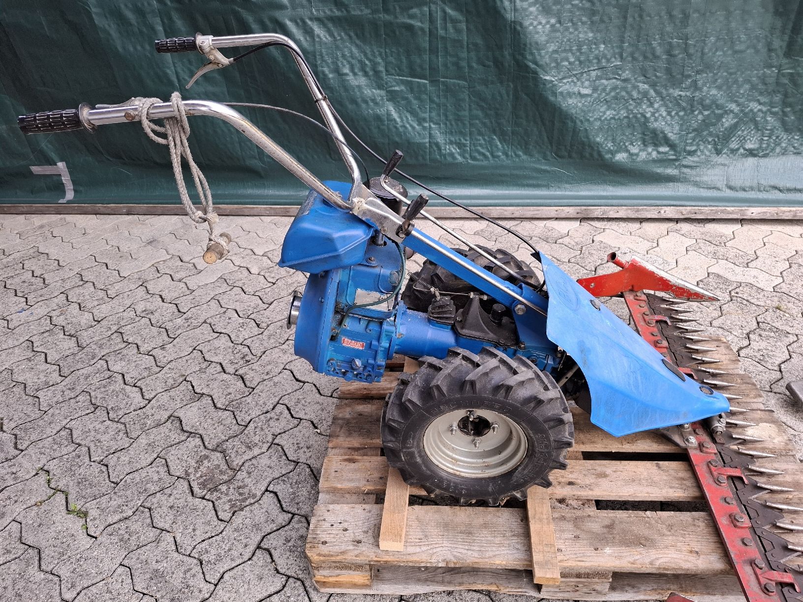 BCS Toutes les machines: Motormäher BCS – Défectueux à Schwanden-Brienz par Burgiba3000 1