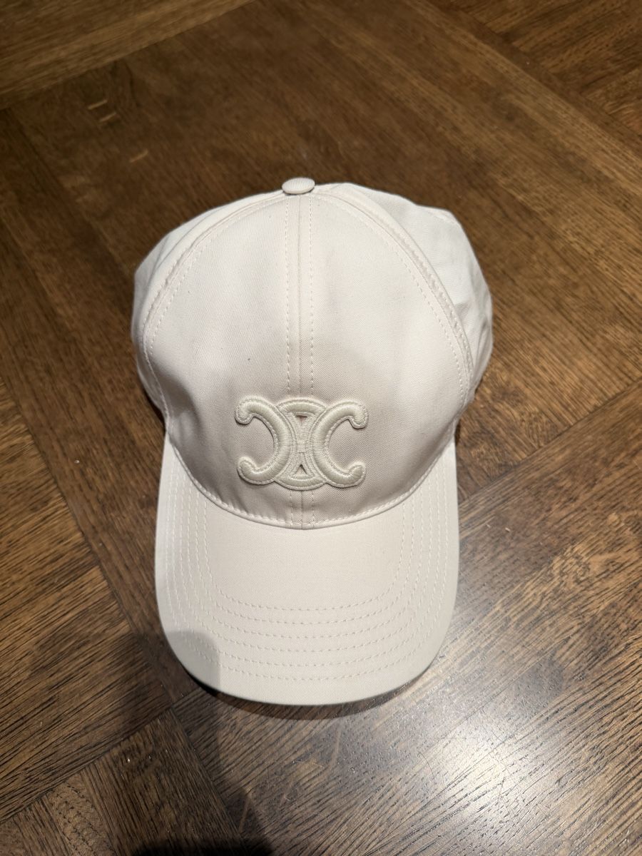 Celine Copricapi, berretti & cappellini: Celine Baseball Cap Triomphe – Nuovo (secondo la descrizione) da Geneve venduto da kar_wq5h