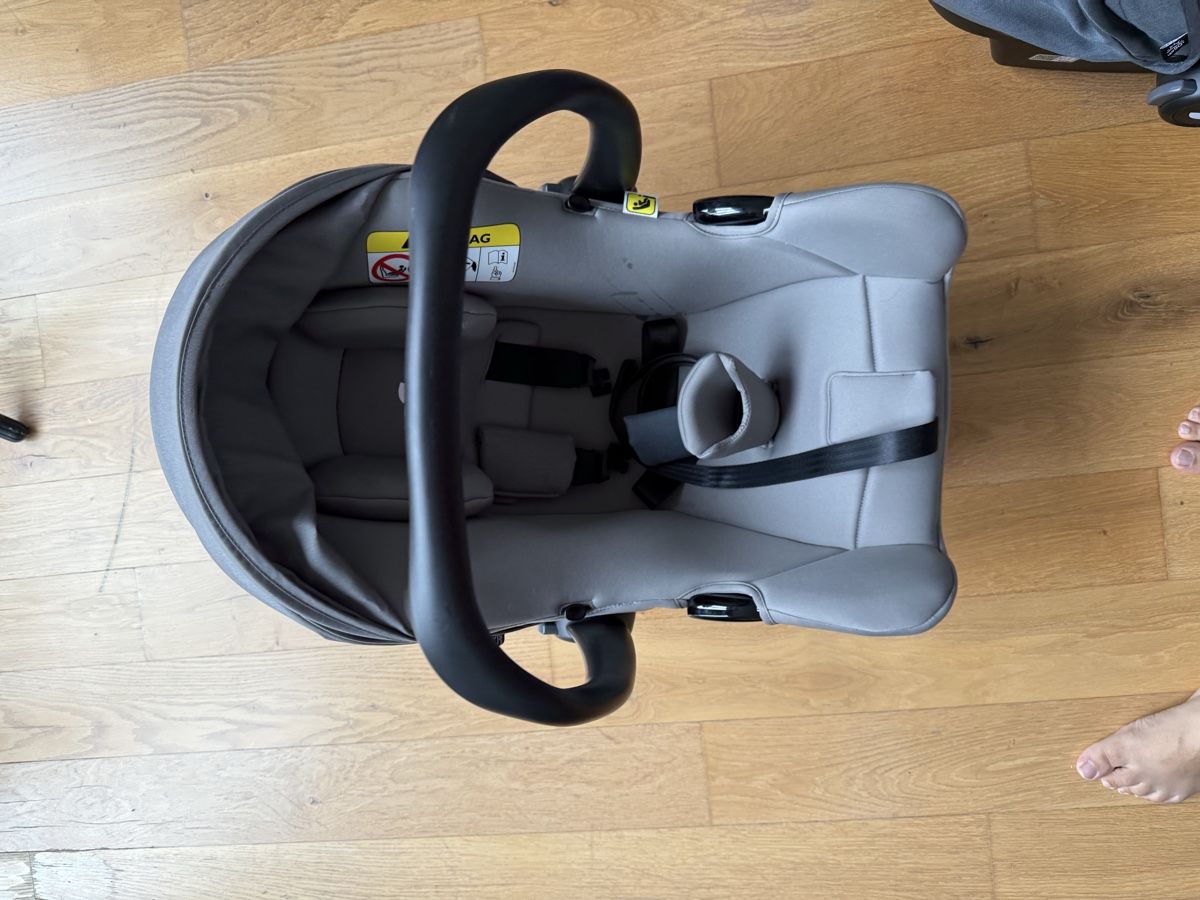 Joie Seggiolini per auto: Joie i-Level Car Seat Grey Good Condition – Usato da Zürich venduto da PetiteSeller 4
