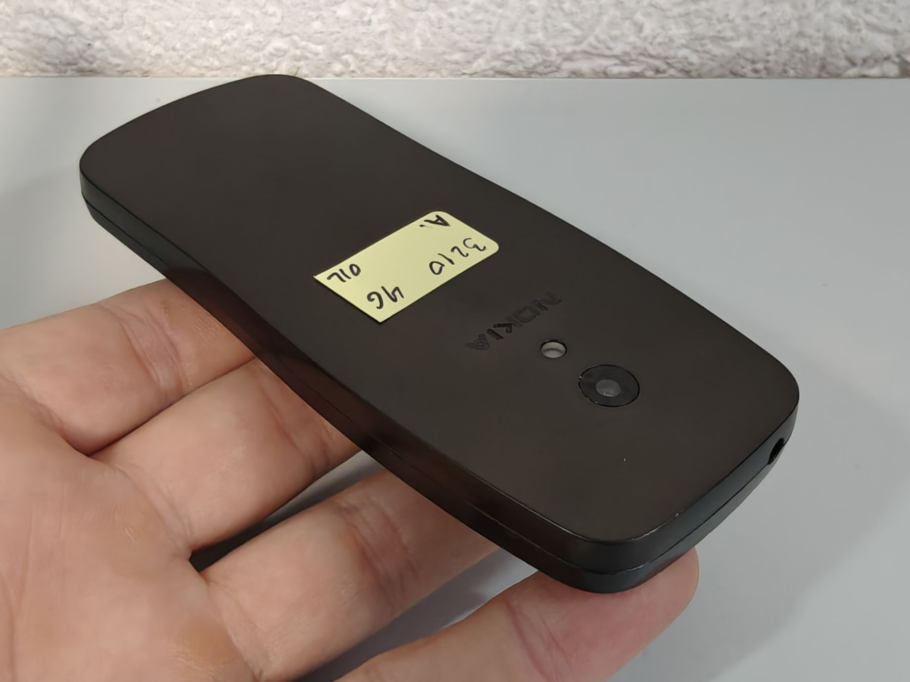 Nokia Telefoni cellulari / Smartphones: Nokia 3210 4G Grau – Usato da Ehrendingen venduto da Rocky985 4
